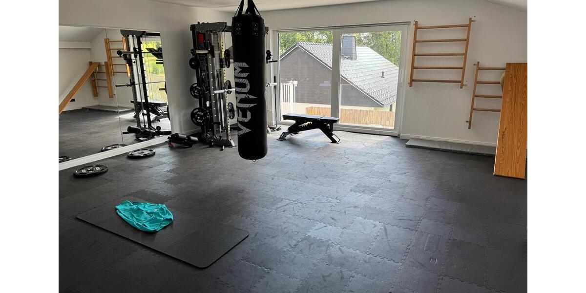 Einfamilienhaus Weilburg - 10 Zimmer, 330 m&sup2;, 870.000&euro; | Angebot:27075960
