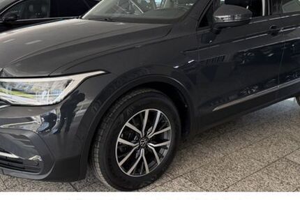 VW Tiguan 118.000 km 22.790 &euro; Wuppertal 42329