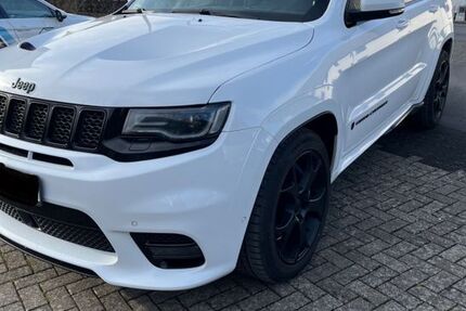 Jeep Grand Cherokee 135.346 km 30.400 &euro; Hamm (Sieg) 57577
