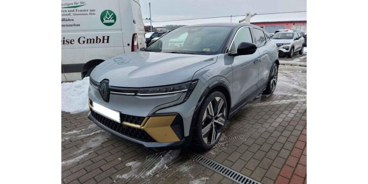 Renault Megane E-TECH 23.000 km 28.990 &euro; Bad Langensalza 99947
