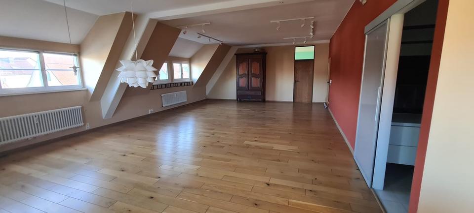 Dachgeschoßwohnung Bad Waldsee - 3 Zimmer, 148 m&sup2;, 360.000&euro; | Angebot:25176385