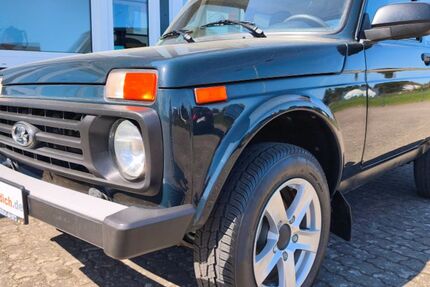Lada Niva 10.521 km 18.980 &euro; Redekin 39319