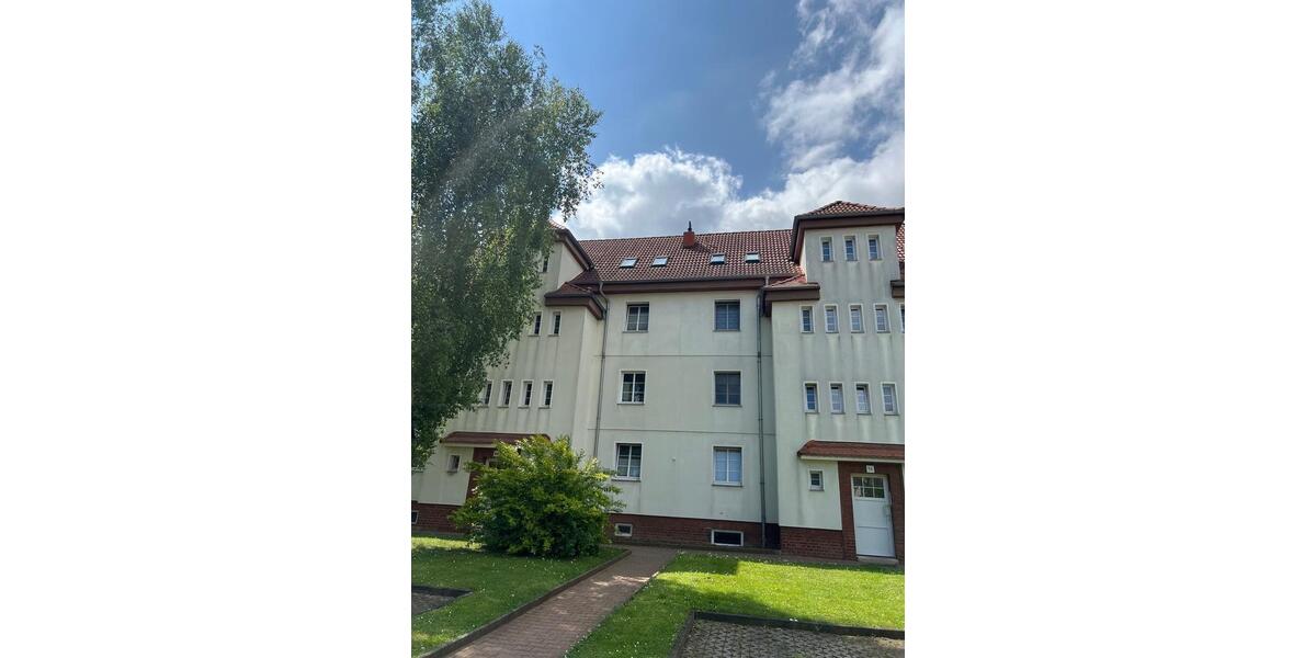 Etagenwohnung Aschersleben - 2 Zimmer, 35 m&sup2;, 215&euro; | Angebot:26232292