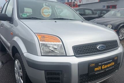 Ford Fusion 117.000 km 2.999 € Geldern 47608