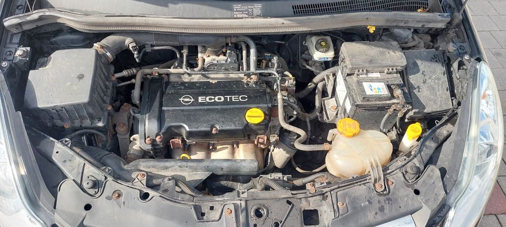Opel Corsa 140.000 km 2.990 &euro; Mering 86415