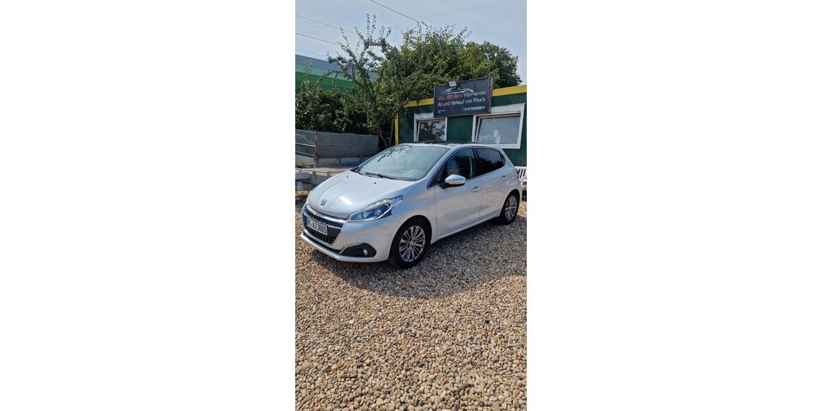 Peugeot 208 117.000 km 4.900 &euro; Düren 52349