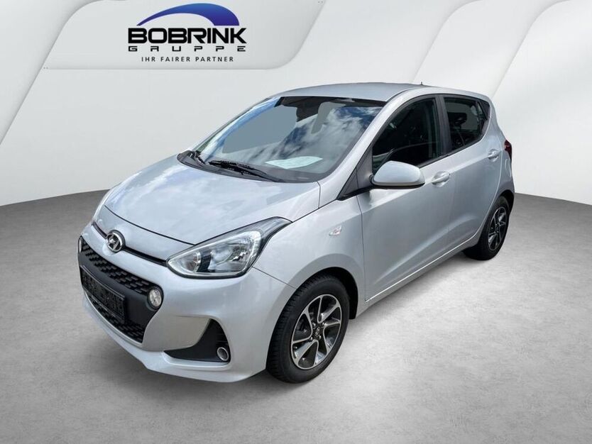 i10