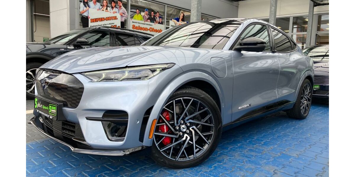 Ford Mustang Mach-E 58.000 km 37.980 &euro; Berlin 12359