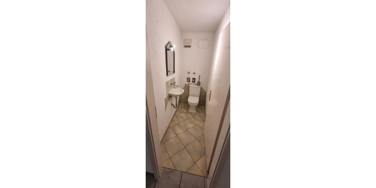 Dachgeschoßwohnung Neckarsulm - 3.5 Zimmer, 76 m&sup2;, 277.000&euro; | Angebot:26524700