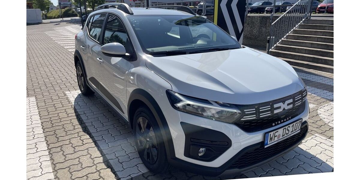 Dacia Sandero 6.232 km 17.890 &euro; Wolfenbüttel 38304