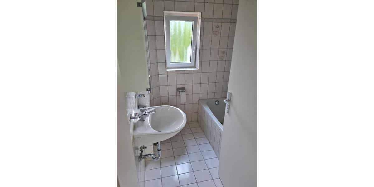 2-Zimmer Whg + Wohnküche ab 01.02.2026 zu vermieten 2 zimmer