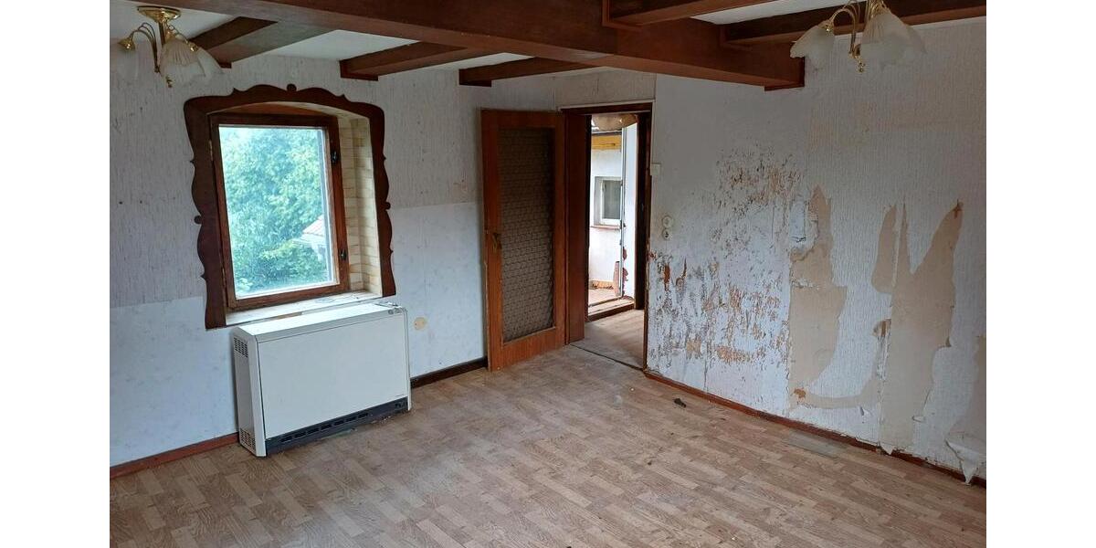 Einfamilienhaus Bad Lauchstädt - 4 Zimmer, 110 m&sup2;, 28.000&euro; | Angebot:27132372