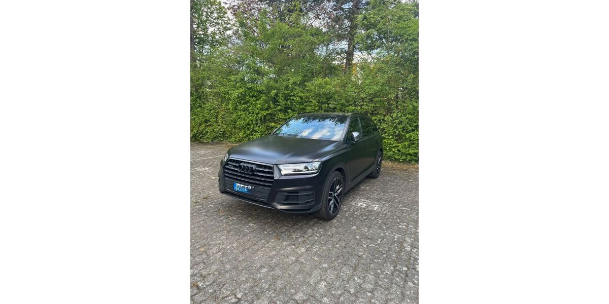 Audi Q7 156.330 km 31.800 &euro; Wiesbaden 65187