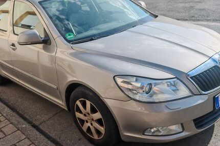 Skoda Octavia 477.000 km 2.490 &euro; Umpferstedt 99441
