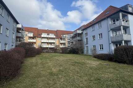 Ruhige 2-Raumwohnung mit Balkon, Fernwärme & Effizienzklasse B – Baujahr 1996 2 zimmer