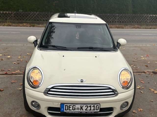 Mini One 229.756 km 2.900 € Wallersdorf 94522