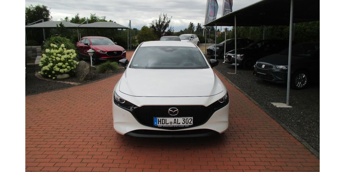 Mazda 3 5.798 km 27.990 &euro; Calvörde 39359