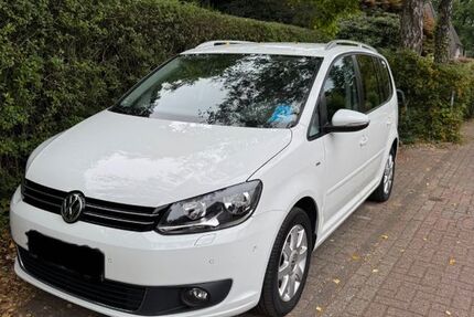 VW Touran 175.000 km 11.700 € Hamburg 22457