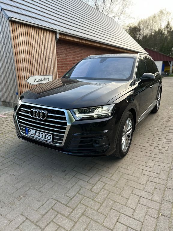 Q7