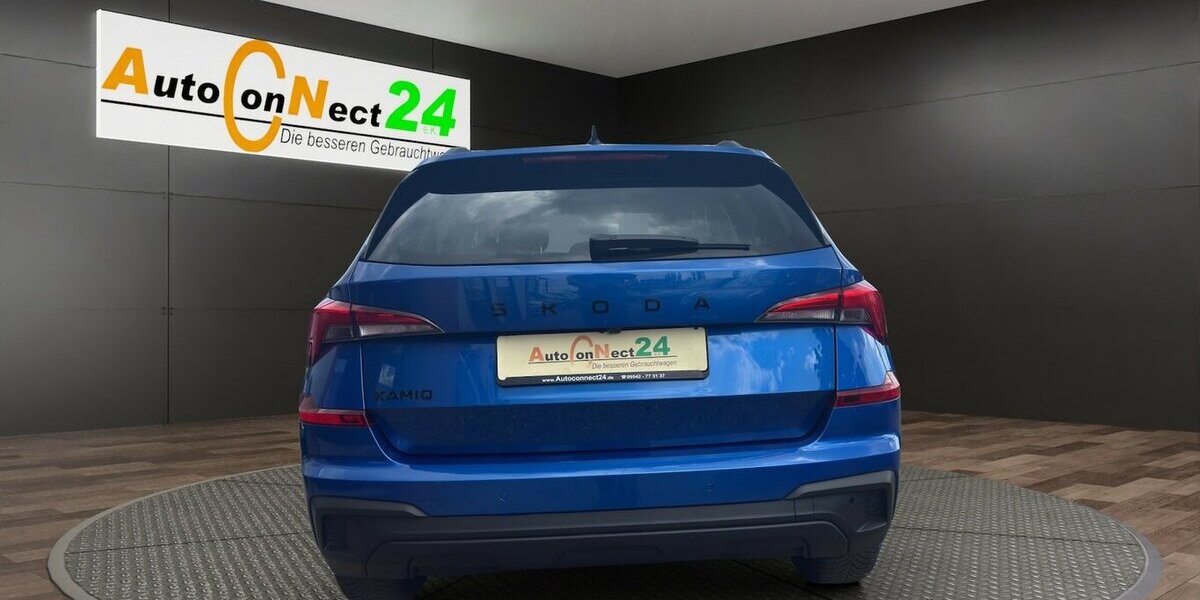 Skoda Kamiq 1.0 TSi Selection Black *Sitzhzg/Kamera/LED/ 19.973 km 21.490 &euro; Bamberg 96052