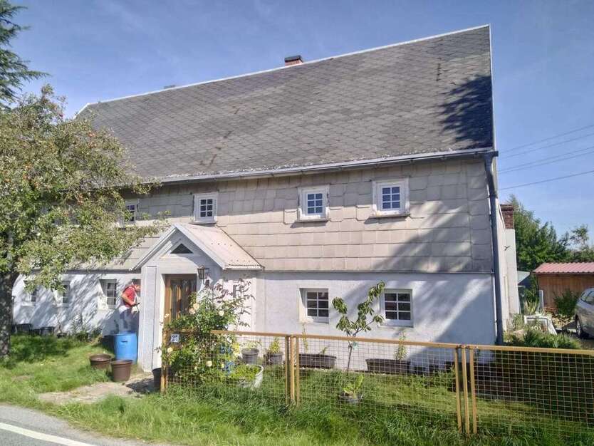 Haus zum Mieten in Löbau 529 € 135 m²