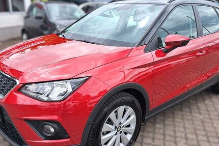 Seat Arona 82.000 km 14.300 &euro; Nufringen 71154