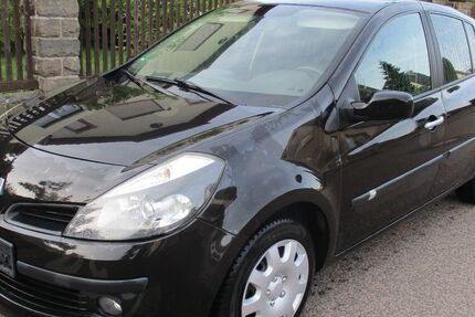 Renault Clio 198.000 km 1.500 € Naunhof 04683