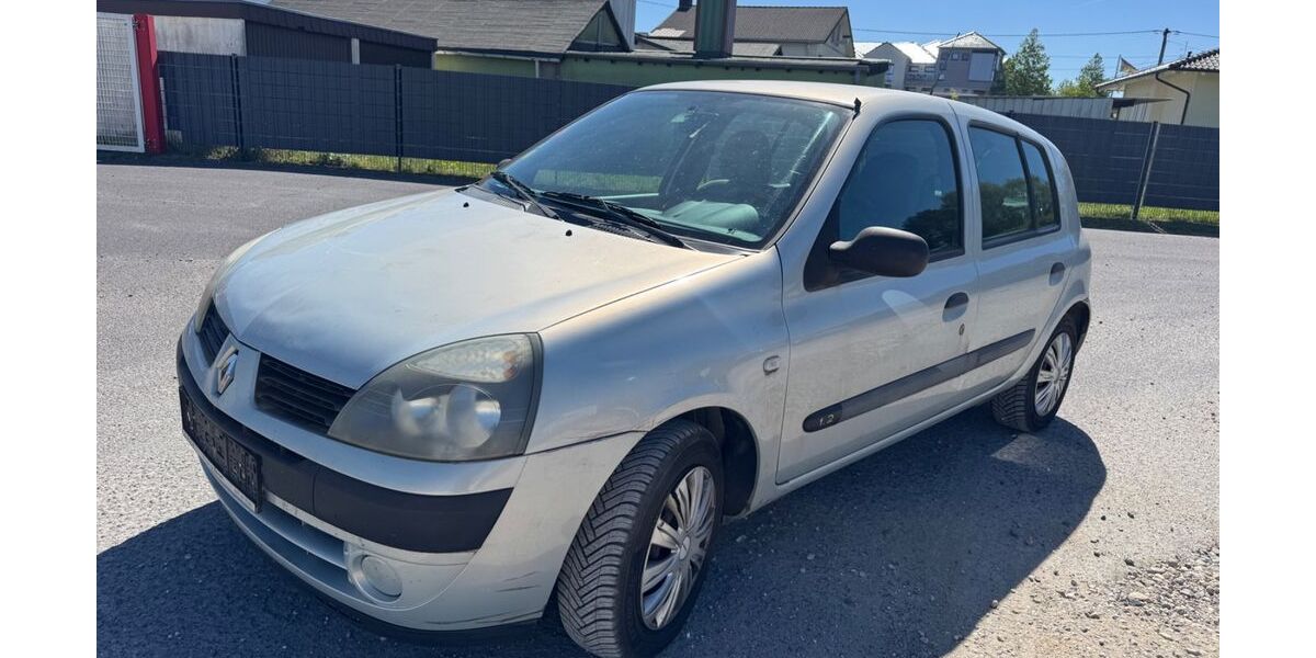 Renault Clio 270.695 km 799 &euro; Wirges 56422