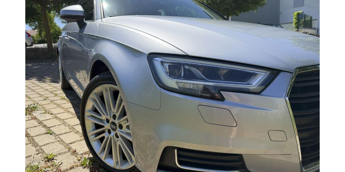 Audi A3 124.000 km 14.390 &euro; Würzburg 97076