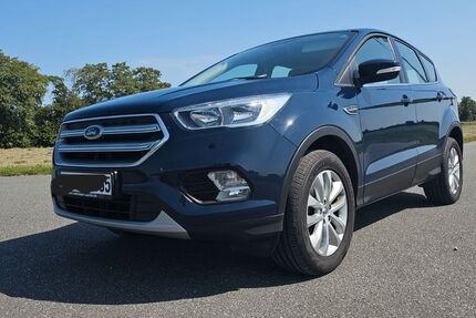 Ford Kuga 133.000 km 9.499 &euro; Aurich 26605