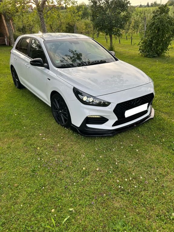 i30