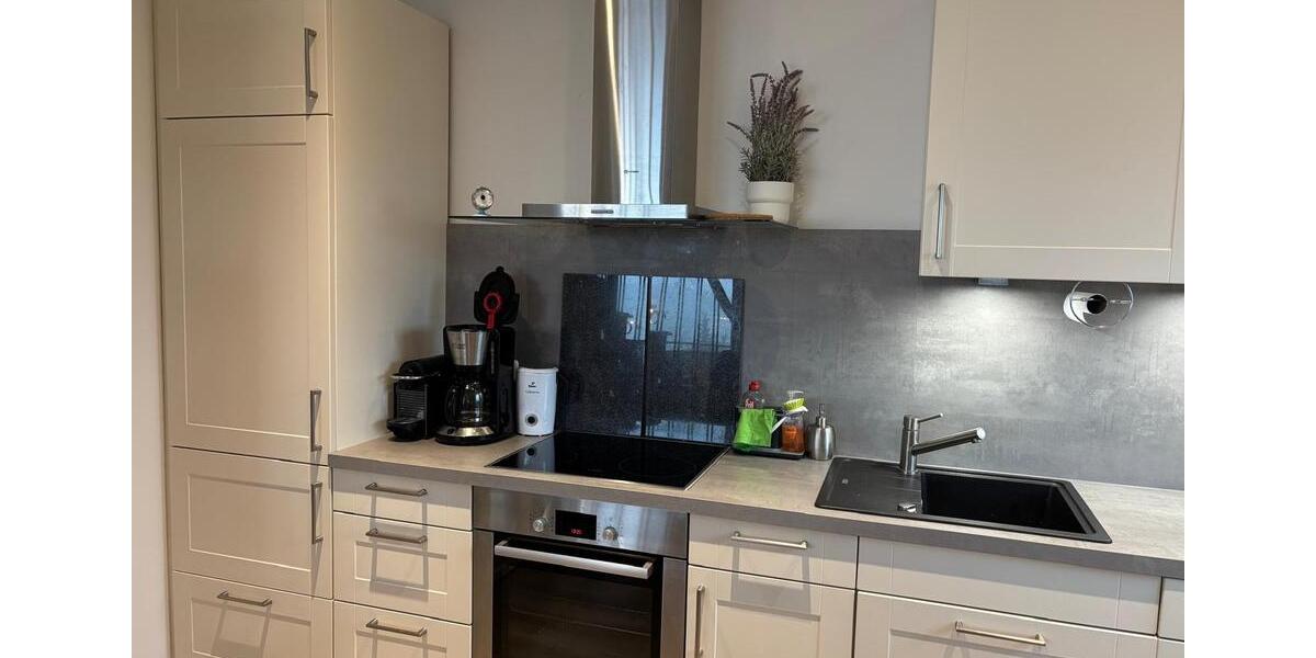 Dachgeschoßwohnung Lübeck Kücknitz - 3 Zimmer, 71 m&sup2;, 1.770&euro; | Angebot:25498579