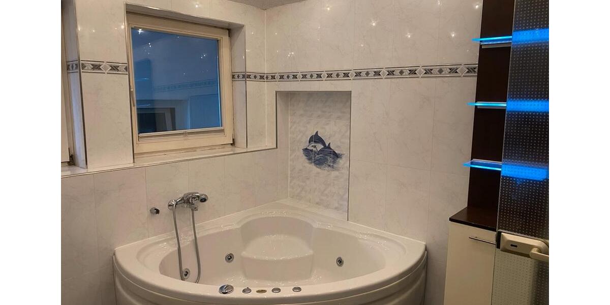 Reihenhaus Hardegsen - 2 Zimmer, 90 m&sup2;, 64.000&euro; | Angebot:27231998
