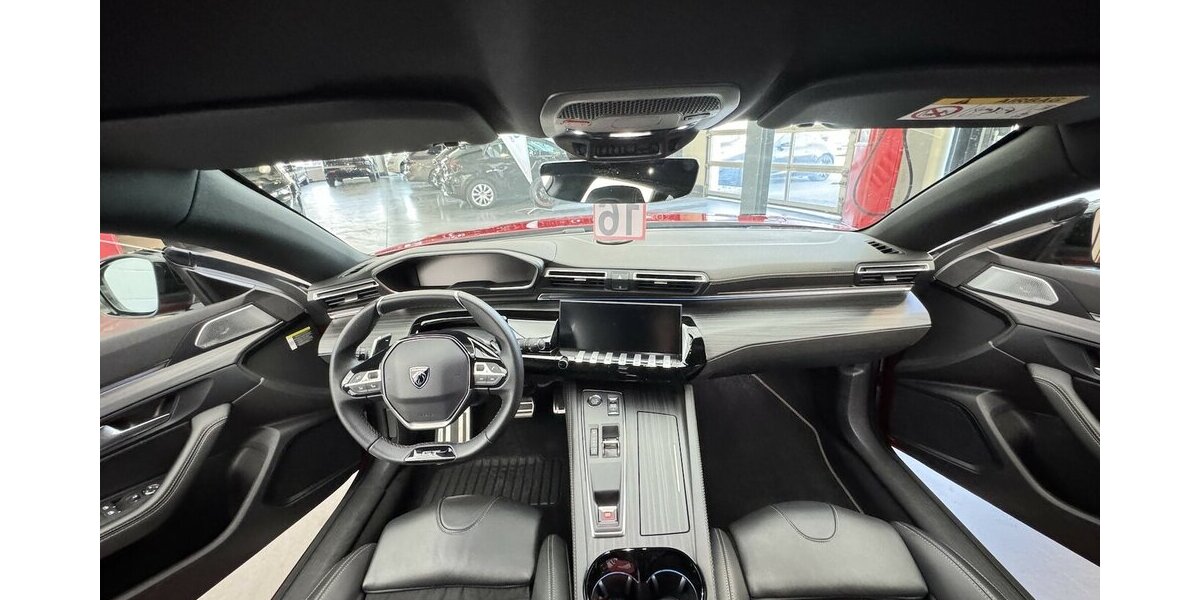 Peugeot 508 SW GT 130 Puretech FULL LED NACHTSICHT 43.900 km 23.985 &euro; Lich 35423