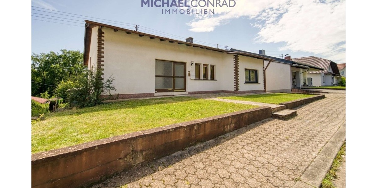 Bungalow Einfamilienhaus in ruhiger Lage (mit zweiter Wohnung zum separaten Kauf) - Einfamilienhaus Schmelz | Angebot:27098110