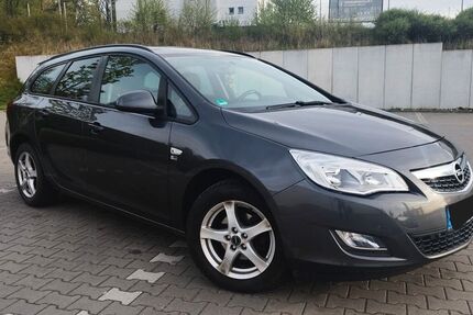 Opel Astra 157.301 km 4.099 &euro; Roding 93426
