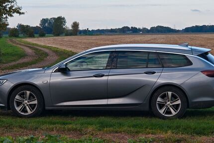 Opel Insignia 109.000 km 13.390 &euro; Vechta 49377
