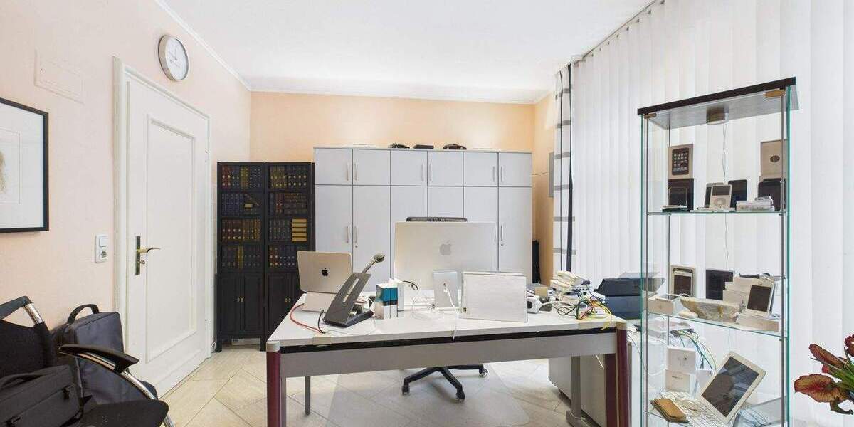 Mehrfamilienhaus, Wohnhaus Burbach - 1 Zimmer, 300 m&sup2;, 449.000&euro; | Angebot:25686761