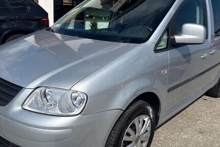 VW Caddy 219.000 km 2.999 &euro; Lenggries 83661