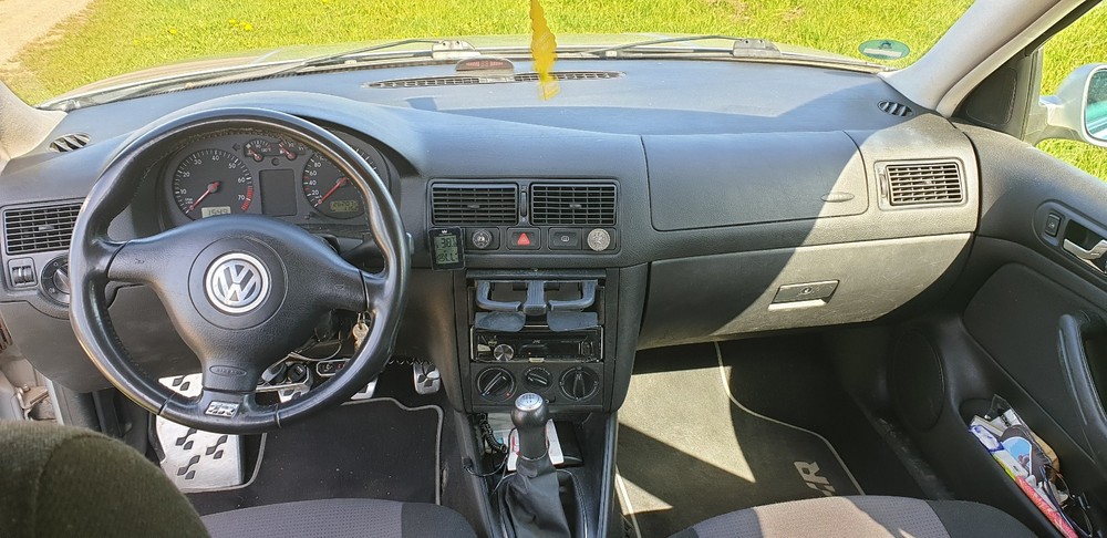 VW Golf V Variant 262.500 km 1.300 &euro; Großbettlingen 72663