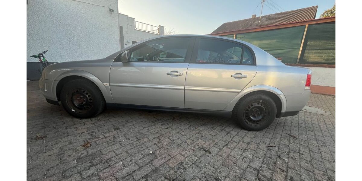 Opel Vectra 94.000 km 3.500 &euro; Illertissen 89257