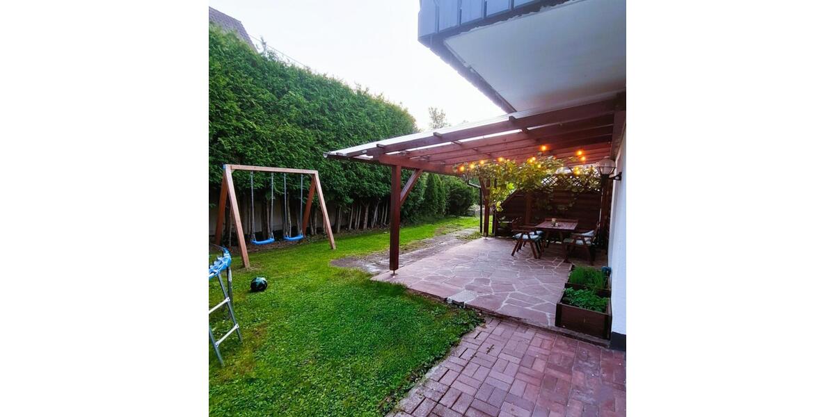 Großzügiges Einfamilienhaus mit ausgebautem Dachgeschoss, Winterg 7 zimmer