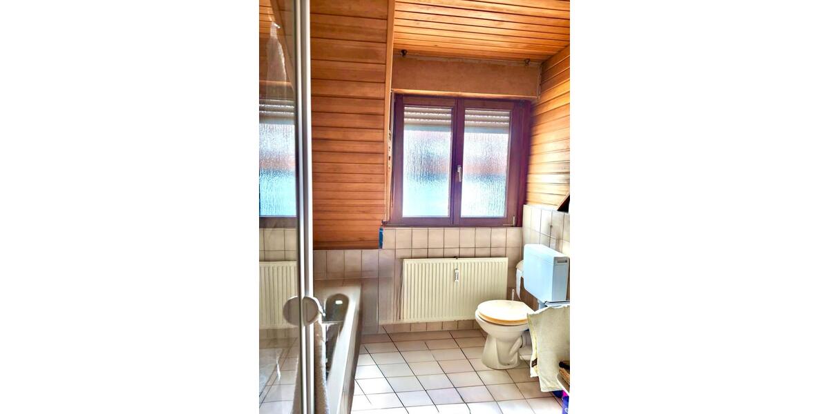 Dachgeschoßwohnung Ubstadt-Weiher Weiher - 3 Zimmer, 64 m&sup2;, 175.000&euro; | Angebot:26153405