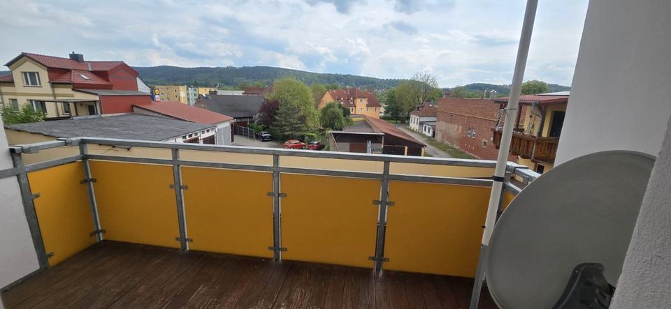 Etagenwohnung Rudolstadt - 3 Zimmer, 76 m&sup2;, 97.000&euro; | Angebot:26828476