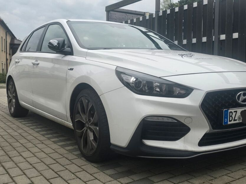 Hyundai i30 83.900 km 16.200 € Großröhrsdorf 01900
