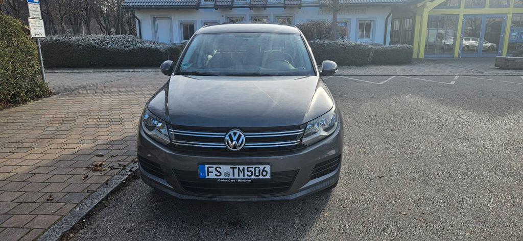 VW Tiguan 121.000 km 10.400 &euro; Langenbach 85416