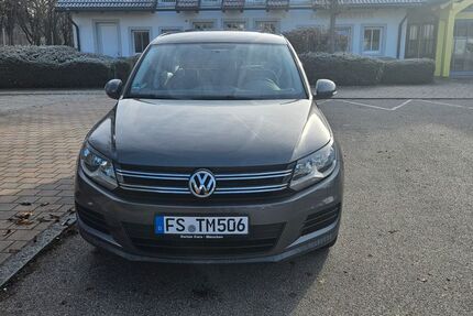 VW Tiguan 121.000 km 8.700 &euro; Langenbach 85416