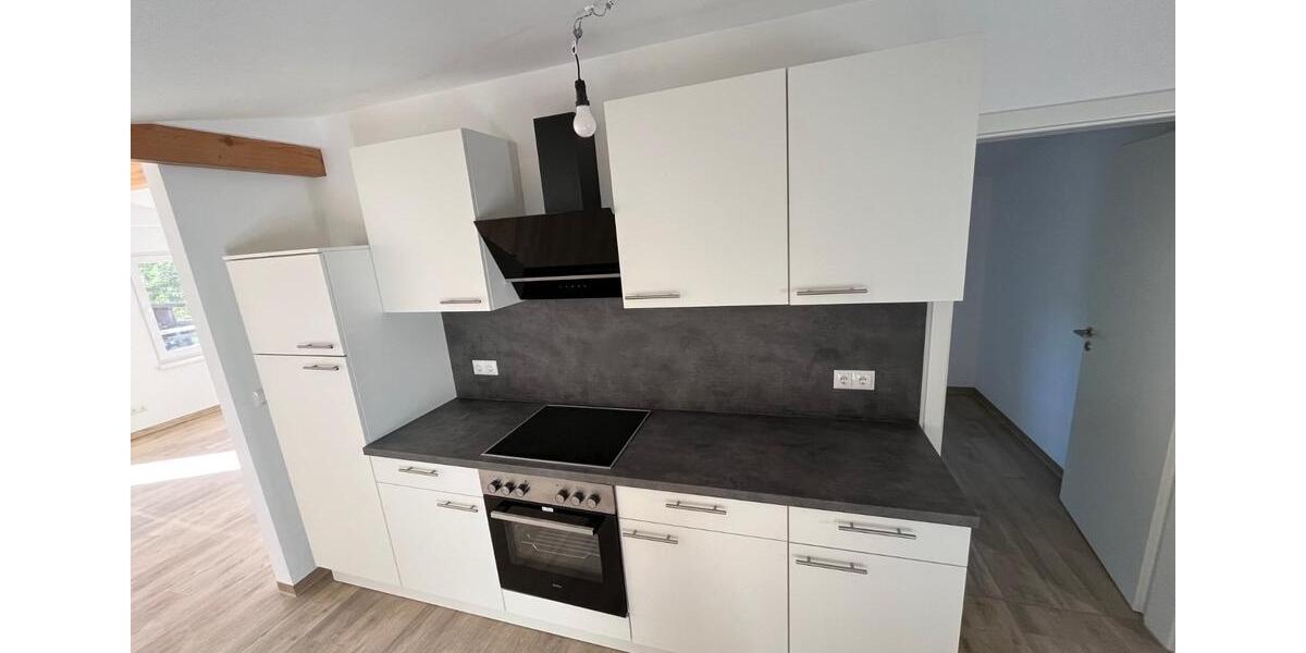 Dachgeschoßwohnung Plau am See - 4 Zimmer, 84 m&sup2;, 930&euro; | Angebot:25404856