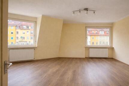 Schöne 2-Zimmer-Dachgeschosswohnung 2 zimmer