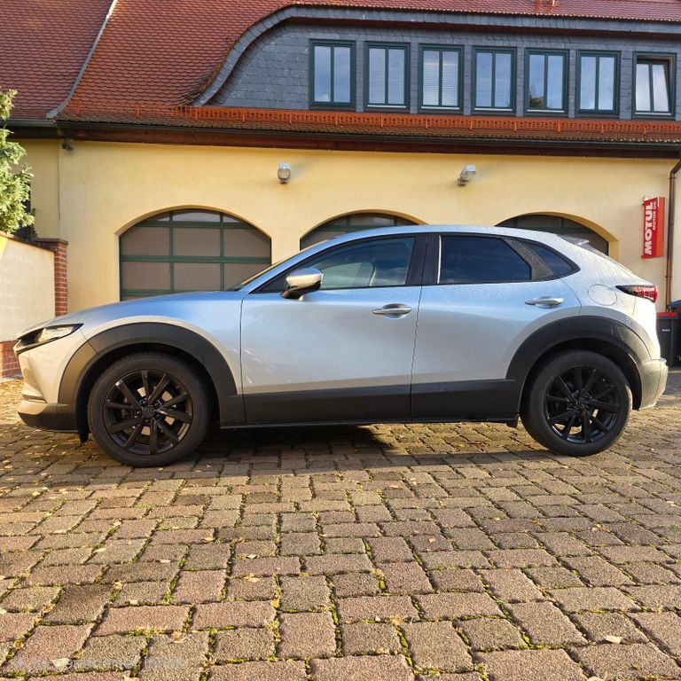 Mazda CX-30 82.456 km 17.950 € Leipzig 04105